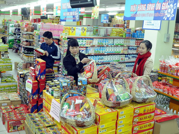 TP HCM: Hơn 100 mặt chất lượng cao làm quà Tết cho công nhân ảnh 1