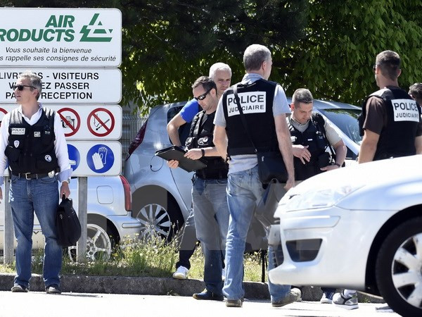 Pháp bắt giữ đối tượng âm mưu tấn công căn cứ Hải quân Toulon ảnh 1