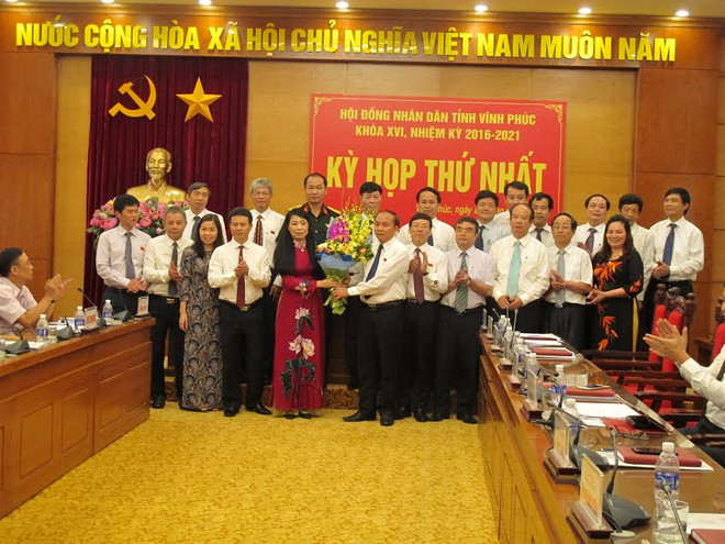 Vĩnh Phúc bầu chức danh Chủ tịch HĐND và Chủ tịch UBND tỉnh ảnh 1