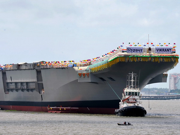 Tàu sân bay INS Vikrant sẽ được phiên chế vào 2017 ảnh 1