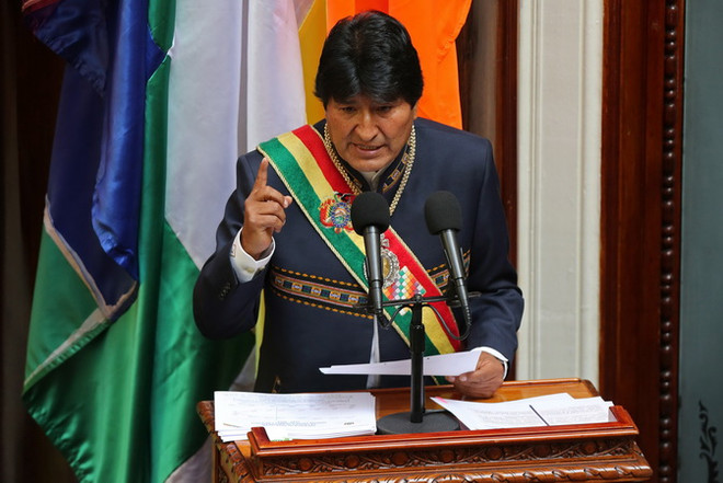 Tổng thống Bolivia Morales phải bay gấp sang Cuba điều trị bệnh ảnh 1