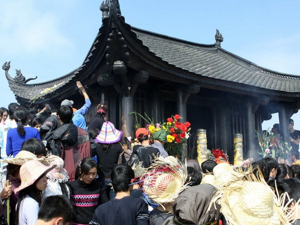 Quảng Ninh sẽ khai mạc lễ hội Xuân Yên Tử năm 2015 vào 28/2 ảnh 1