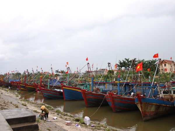 Đảm bảo an toàn đê điều, hồ đập ứng phó với cơn bão số 1 ảnh 1