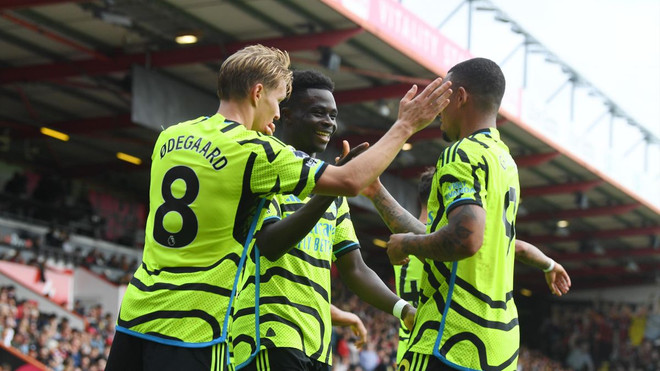 Premier League: Tottenham hạ Liverpool, ngày buồn của thành Manchester ảnh 4