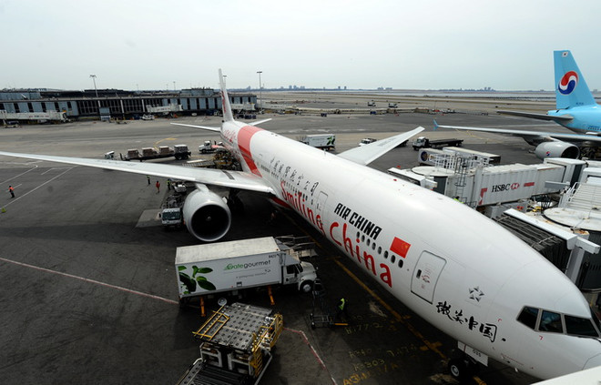 Máy bay Air China chở gần 300 khách hạ cánh khẩn cấp tại Canada ảnh 1