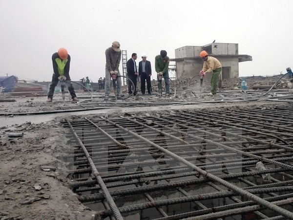 Quận Ba Đình ứng ngân sách phá dỡ phần sai phạm tại 8B Lê Trực ảnh 1