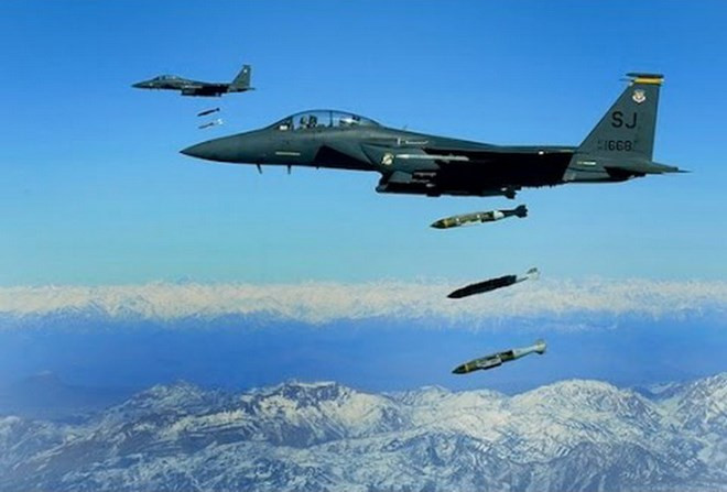 Mỹ thừa nhận nguy cơ dân thường thiệt mạng khi không kích ở Syria ảnh 1