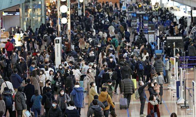 Số ca mắc mới và tử vong do COVID-19 toàn cầu có chiều hướng giảm ảnh 1