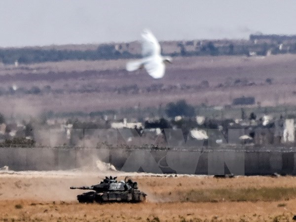 Quân đội Thổ Nhĩ Kỳ phá hủy hơn 100 mục tiêu của IS ở Syria ảnh 1