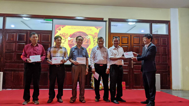 Cộng đồng người Việt 6 tỉnh Tây Nam Campuchia vui đón Xuân Tân Sửu ảnh 3