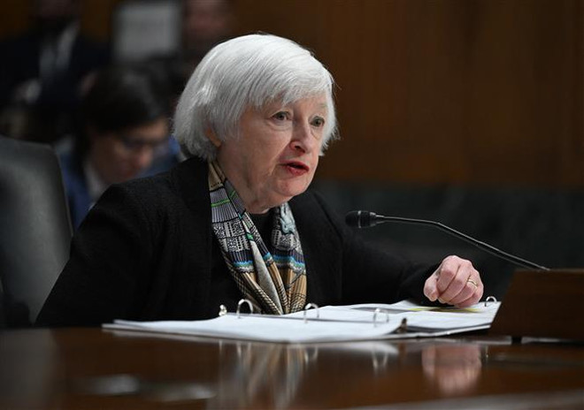 Bộ trưởng Tài chính Mỹ Janet Yellen. (Ảnh: AFP/TTXVN) Các ngân hàng trở nên thận trọng, thắt chặt các tiêu chuẩn cho vay ảnh 1