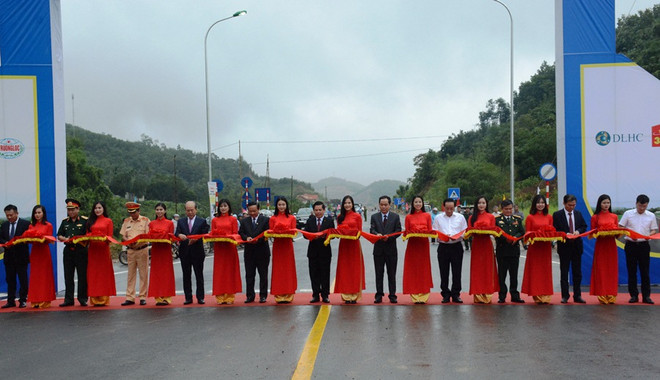 Thông xe đường Hà Nội-Hòa Bình, thời gian đi lại chỉ còn 1 giờ ảnh 2