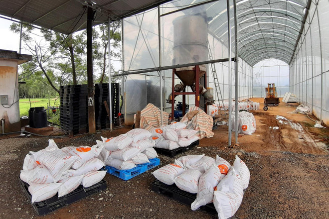 Phú Thọ: Dân khổ sở vì xưởng sản xuất phân vi sinh gây ô nhiễm ảnh 2