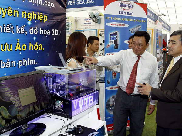 Phát triển sản phẩm công nghệ thông tin “made in Vietnam” ảnh 1