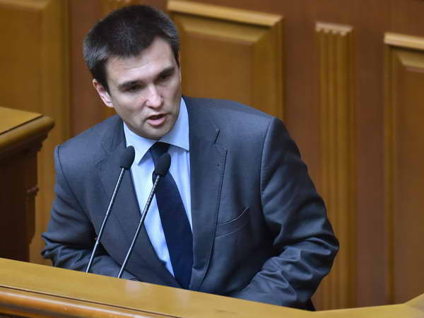 Ukraine hoan nghênh Nga rút quyền can thiệp quân sự của ông Putin ảnh 1