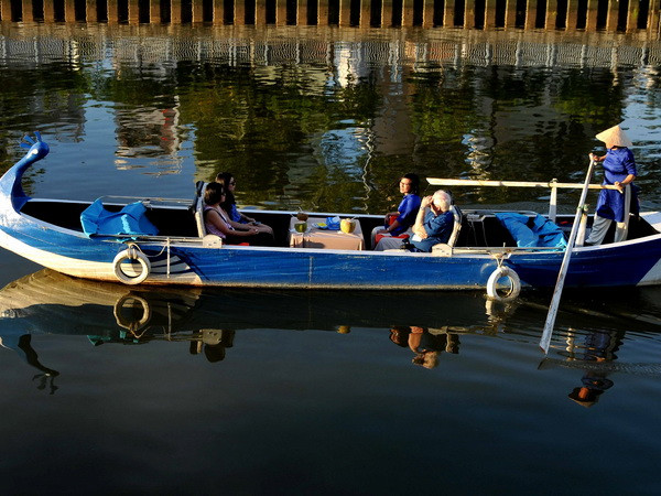 TP.HCM xây dựng hình ảnh điểm đến thân thiện, hấp dẫn, an toàn ảnh 1