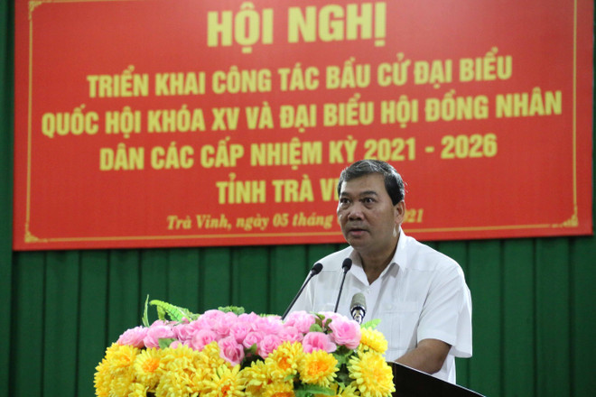 Ông Kim Ngọc Thái, Phó Bí thư Tỉnh ủy, Chủ tịch Hội đồng nhân dân, Chủ tịch Ủy ban bầu cử tỉnh Trà Vinh phát biểu khai mạc Hội nghị. (Ảnh: Thanh Hòa/TTXVN) Trà Vinh triển khai công tác bầu cử Quốc hội và HĐND các cấp ảnh 2