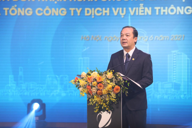 VNPT VinaPhone đón nhận Huân chương Lao động hạng Nhất ảnh 2