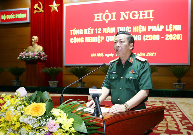 Trung tướng Trần Hồng Minh, Ủy viên Trung ương Đảng, Chủ nhiệm Tổng cục Công nghiệp Quốc phòng phát biểu. (Ảnh: Phạm Kiên/TTXVN) Phát triển nền Công nghiệp quốc phòng theo hướng hiện đại, lưỡng dụng ảnh 2
