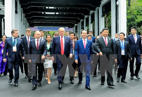 Sự kiện trong nước 6-12/11: Hội nghị APEC thông qua Tuyên bố Đà Nẵng ảnh 1