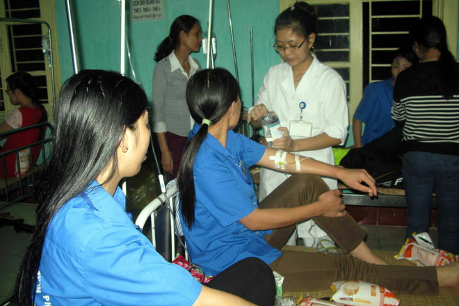 Long An: Hơn 100 công nhân ngộ độc thực phẩm phải nhập viện ảnh 1