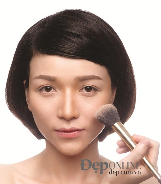 Bí quyết tạo khối, nhấn sáng cho mặt V-line không cần phẫu thuật ảnh 6