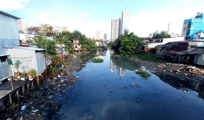 TP.HCM gấp rút chuẩn bị để khởi công cải tạo rạch Xuyên Tâm ảnh 1