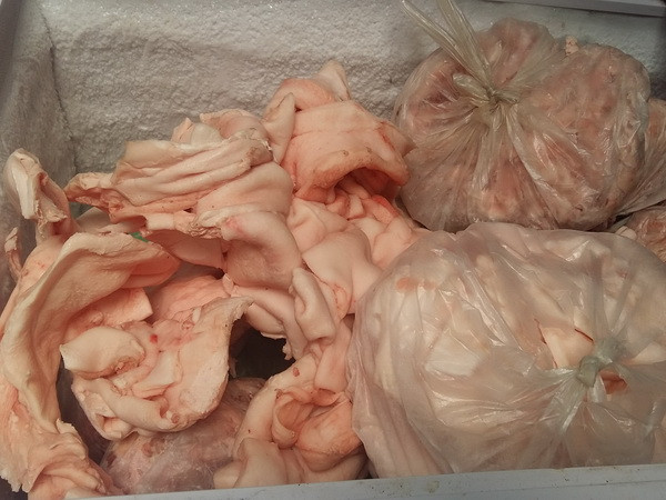 Hưng Yên phát hiện một cơ sở chế biến hơn 4 tấn thực phẩm bẩn ảnh 1