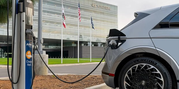 (Nguồn: electrek) Xe điện thương hiệu Hyundai cán mốc doanh số bán 1 triệu chiếc ảnh 1