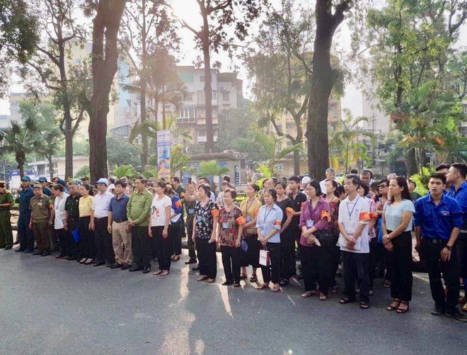 Hà Nội cam kết loại bỏ dần việc sử dụng túi nilon để bảo vệ môi trường ảnh 4