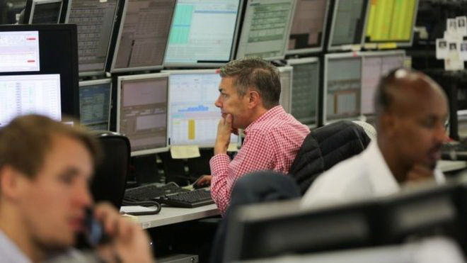 Anh: Lương của các CEO hàng đầu cao gấp 132 lần so với nhân viên ảnh 1