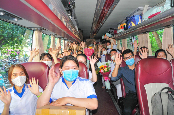 Những "chiến binh" trên tuyến đầu phòng chống dịch COVID-19 ảnh 2