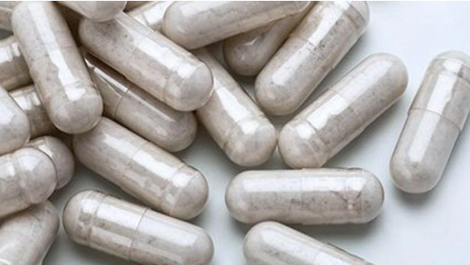 Bổ sung vitamin không có tác dụng ngăn tử vong do COVID-19 ảnh 1