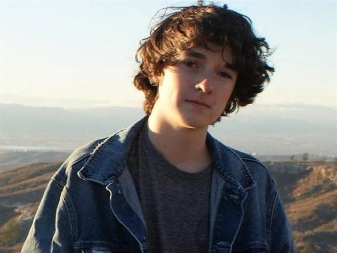 Mỹ: Hai nghi phạm vụ xả súng ở Colorado bị buộc tội giết người ảnh 1