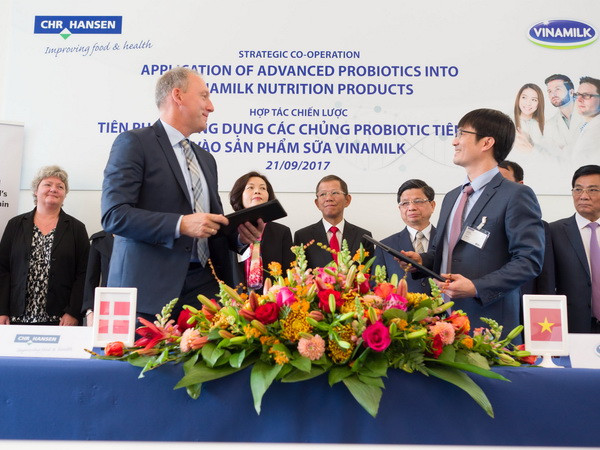 Vinamilk tiên phong ứng dụng chủng men vi sinh tiên tiến nhất vào sữa ảnh 1