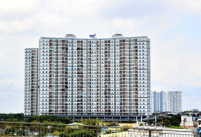 Khu cao tầng Jamona Apatment (quận 7, Thành phố Hồ Chí Minh) được xem là dự án xã hội có quy mô lớn nhất Nam Sài Gòn. (Ảnh: Hồng Đạt/TTXVN) ttxvn_nha o xa hoi.jpg