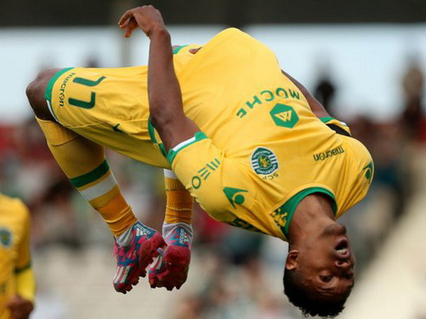 Nani ghi bàn thắng đẹp cho Sporting trong ngày M.U thua thảm ảnh 1