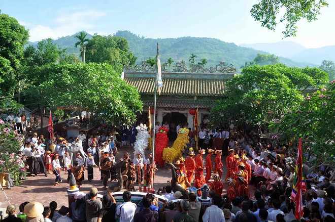 Quảng Ngãi: Đặc sắc lễ hội dân gian Điện Trường Bà ở Trà Bồng ảnh 1