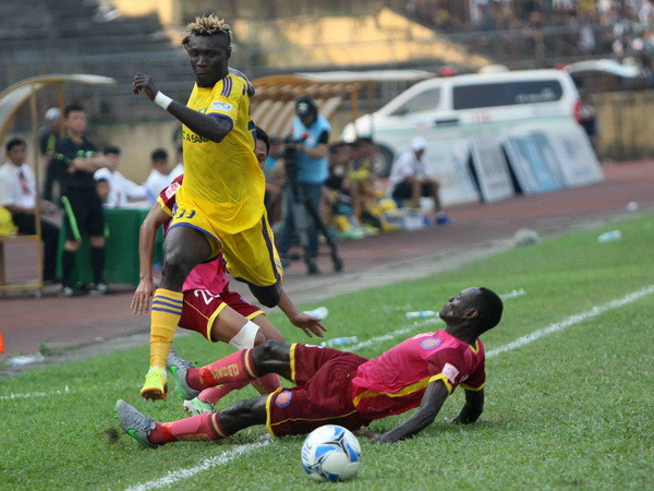 V-League: Hải Phòng thắng đậm HAGL, Bình Dương hạ Hà Nội T&T ảnh 1