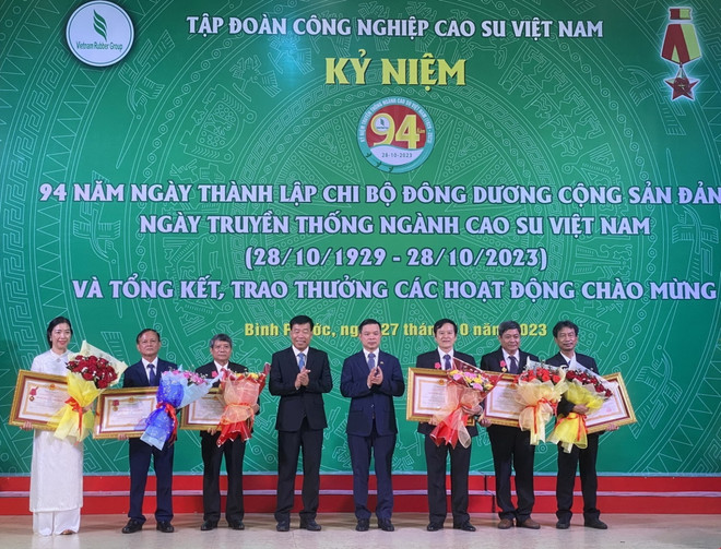 Kỷ niệm 94 năm ngày thành lập Chi bộ Đông Dương Cộng sản Đảng ảnh 1