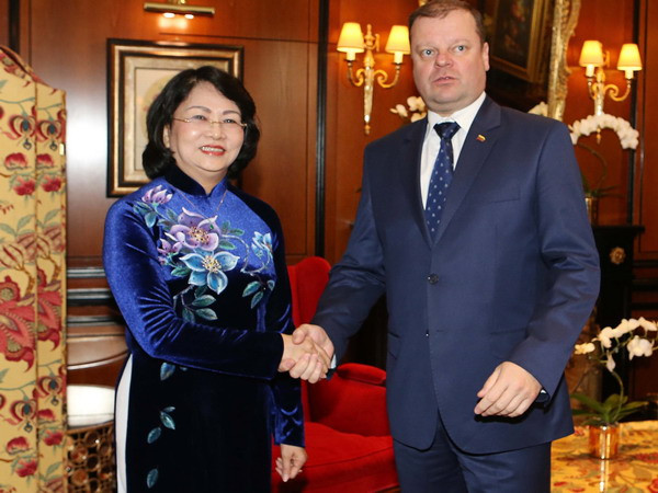 Thúc đẩy mạnh mẽ quan hệ hợp tác song phương Việt Nam-Litva ảnh 1