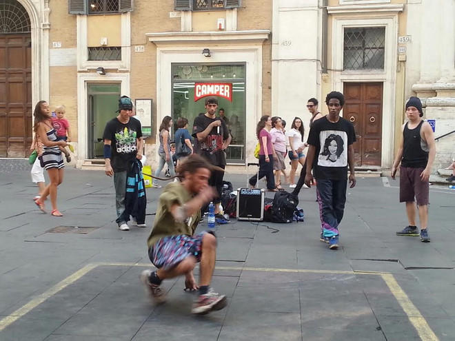 [Photo] Vẻ đẹp của con phố huyết mạch, biểu tượng của Rome ảnh 8