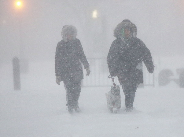 Bão tuyết ở Mỹ: Thiệt hại hơn 1,2 tỷ USD, 17 người thiệt mạng ảnh 1