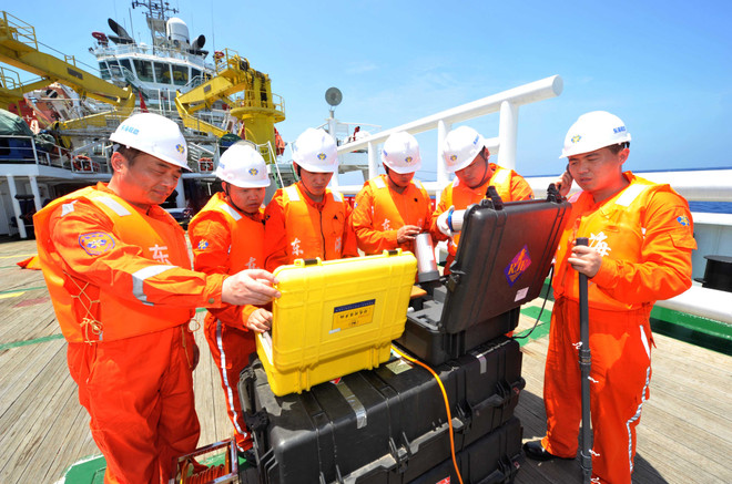 Đẩy cao nỗ lực tìm kiếm máy bay Malaysia mất tích ảnh 6