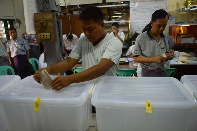 32 triệu cử tri Myanmar bắt đầu đi bỏ phiếu bầu quốc hội mới ảnh 1