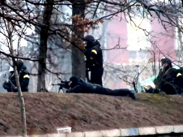 1.500 công dân SNG đang tham chiến tại các "điểm nóng" ảnh 1