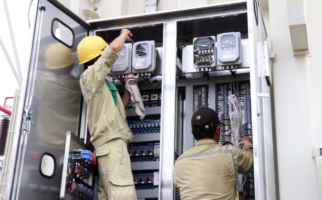 Ảnh minh họa. (Ảnh: Công Thử/TTXVN) Đóng điện dự án nâng công suất trạm biến áp 220 kV Sơn Hà ảnh 1