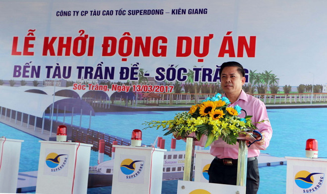 Ông Nguyễn Văn Thể, Bí thư tỉnh ủy Sóc Trăng, phát biểu tại Lễ khởi động dự án bến tàu cao tốc Trần Đề-Côn Đảo. (Ảnh: Trung Hiếu/TTXVN) Sóc Trăng sớm đưa tuyến tàu cao tốc Trần Đề-Côn Đảo vào hoạt động ảnh 1