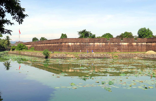 Hơn 9,3 tỷ đồng tu bổ Eo Bầu Nam Xương Đài của Kinh thành Huế ảnh 1