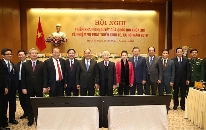 Chính phủ kiên trì nguyên tắc 3 trụ cột kinh tế-xã hội-môi trường ảnh 1